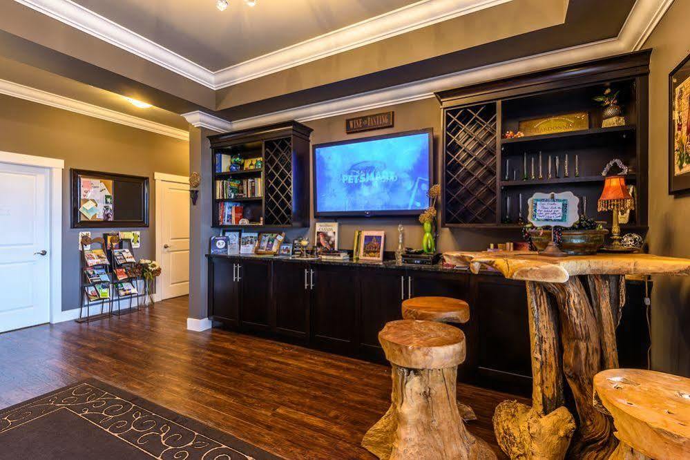 Brookside Inn Boutique Hotel Abbotsford Ngoại thất bức ảnh